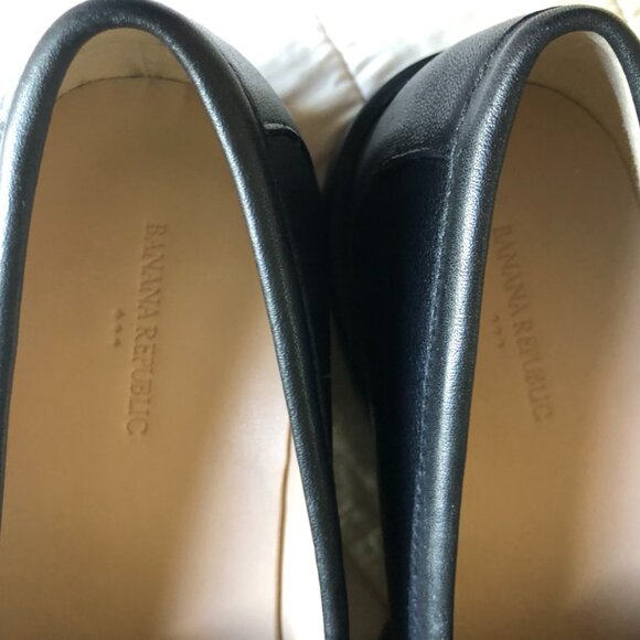 Banana Republic Lug Sole Loafers, NWOT. - Picture 6 of 10